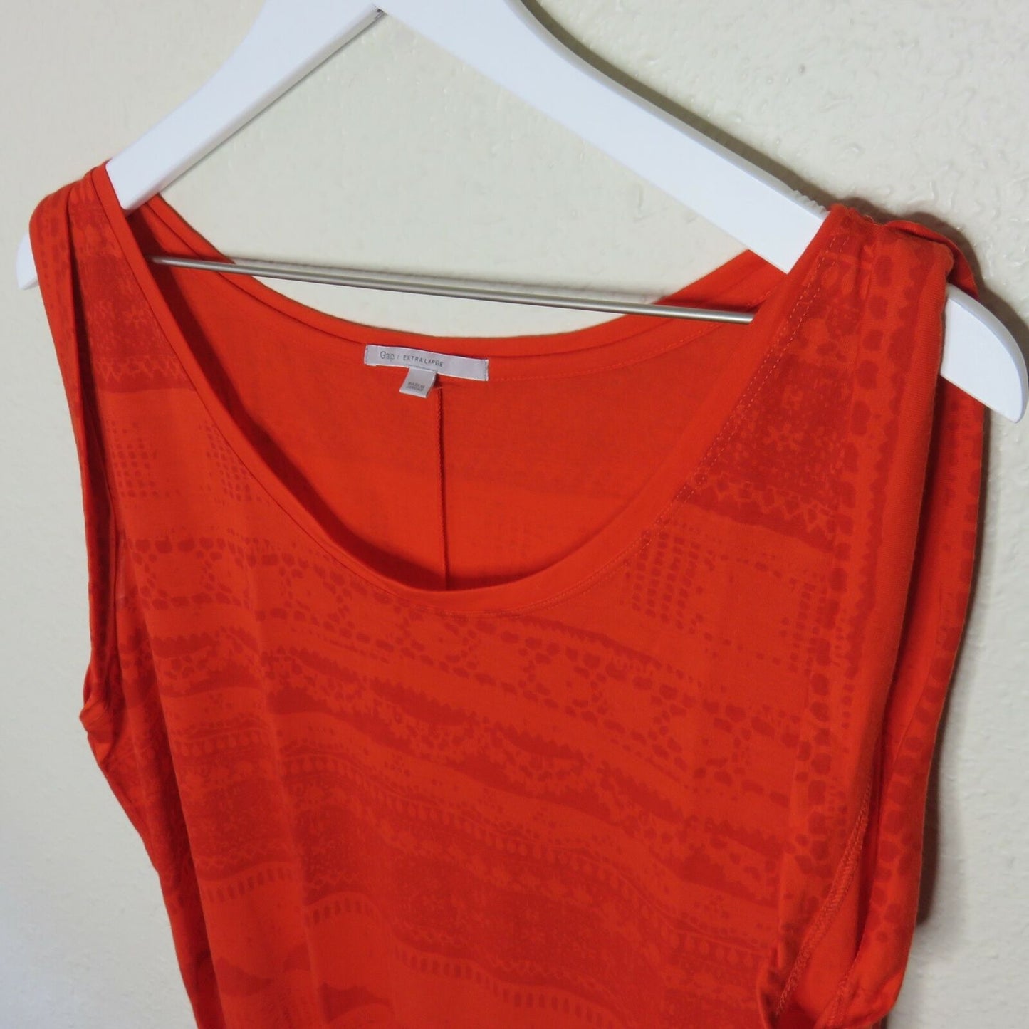 Gap Red Orange Patterned Tank Top - Women's XL